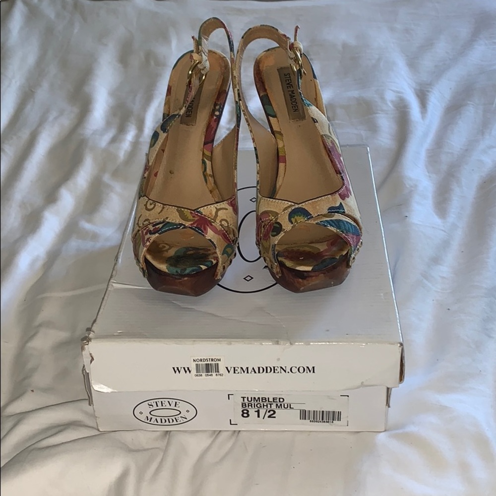 Steve Madden Multi Colored Heel